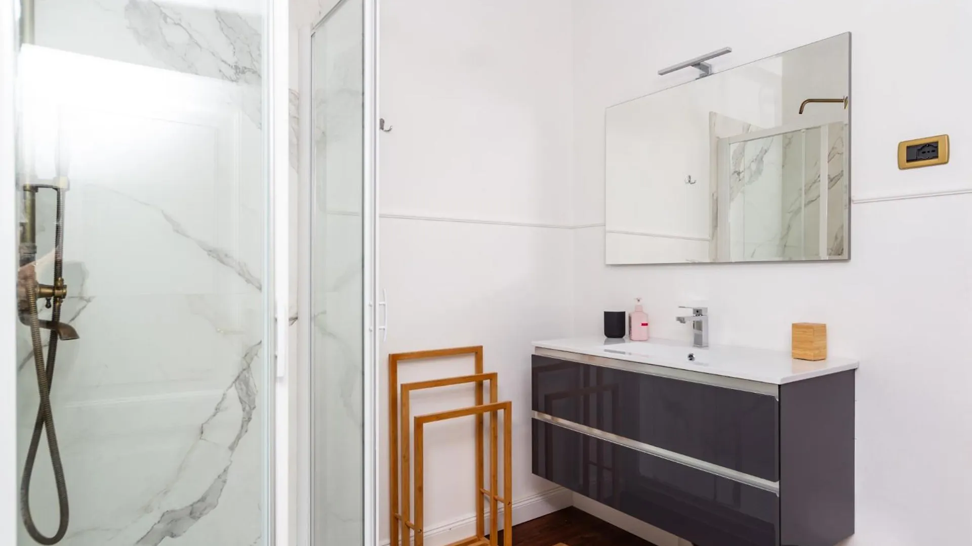 מסטרה Opera Venice Apartment